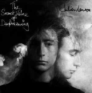 Julian Lennon ‎– The Secret Value Of Daydreaming - Lp brugt (1986)